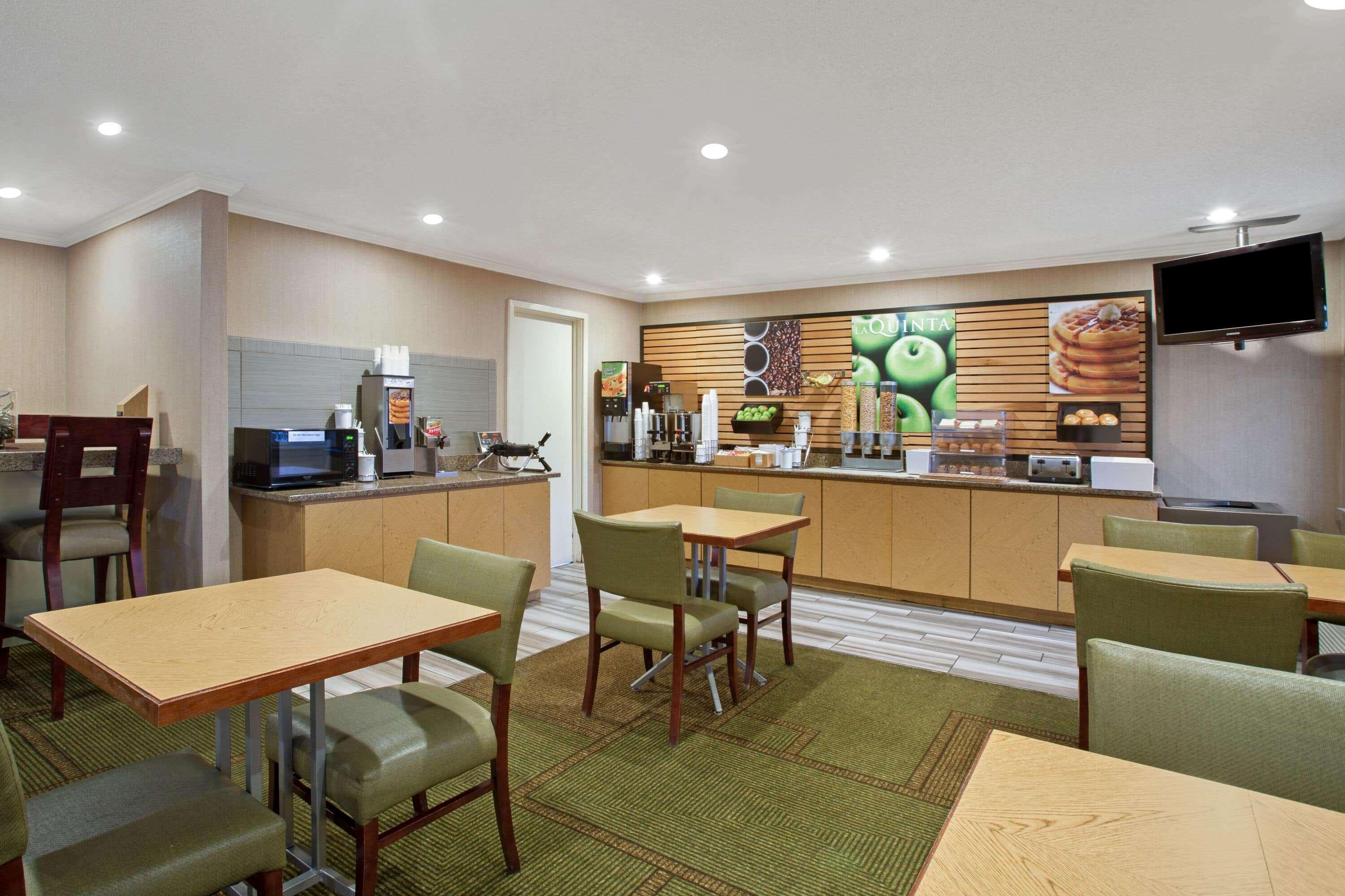 La Quinta Inn By Wyndham Auburn Worcester Extérieur photo