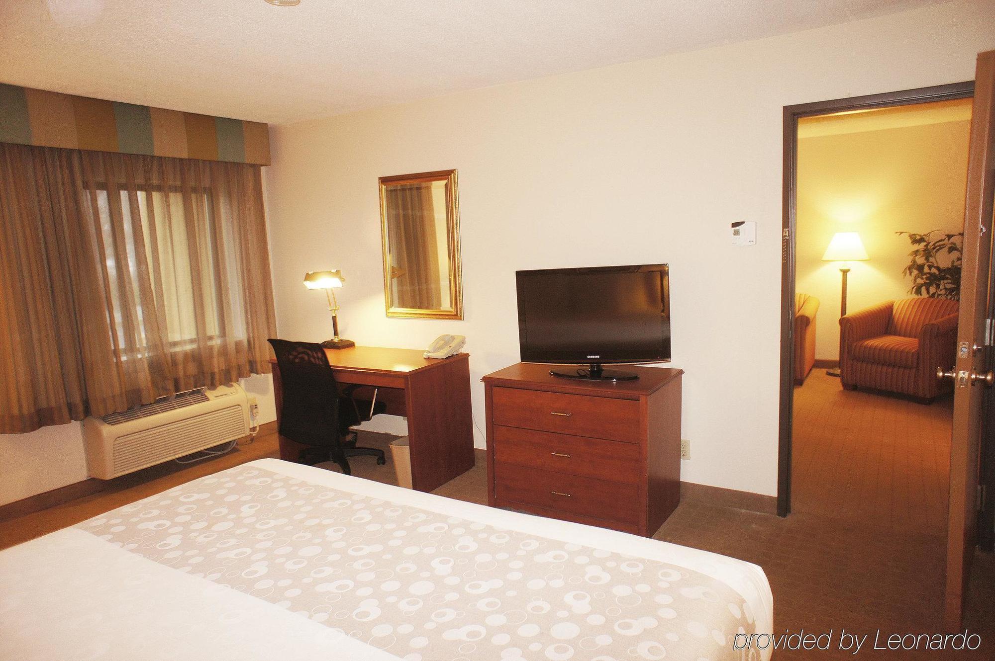 La Quinta Inn By Wyndham Auburn Worcester Extérieur photo
