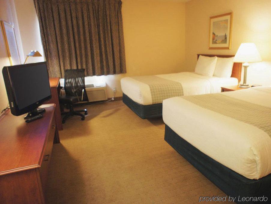 La Quinta Inn By Wyndham Auburn Worcester Extérieur photo